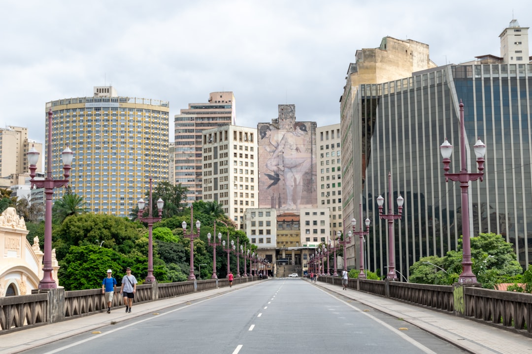 Impacto da Caminhabilidade Urbana na Saúde
